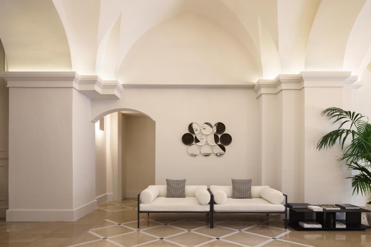 Patria Palace - The Leading Of The World