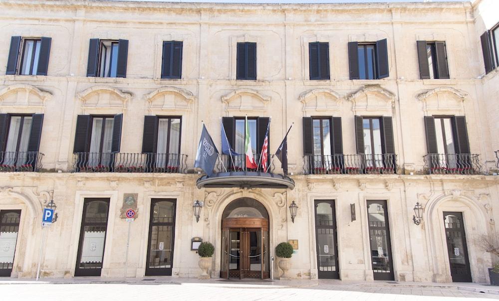 Patria Palace