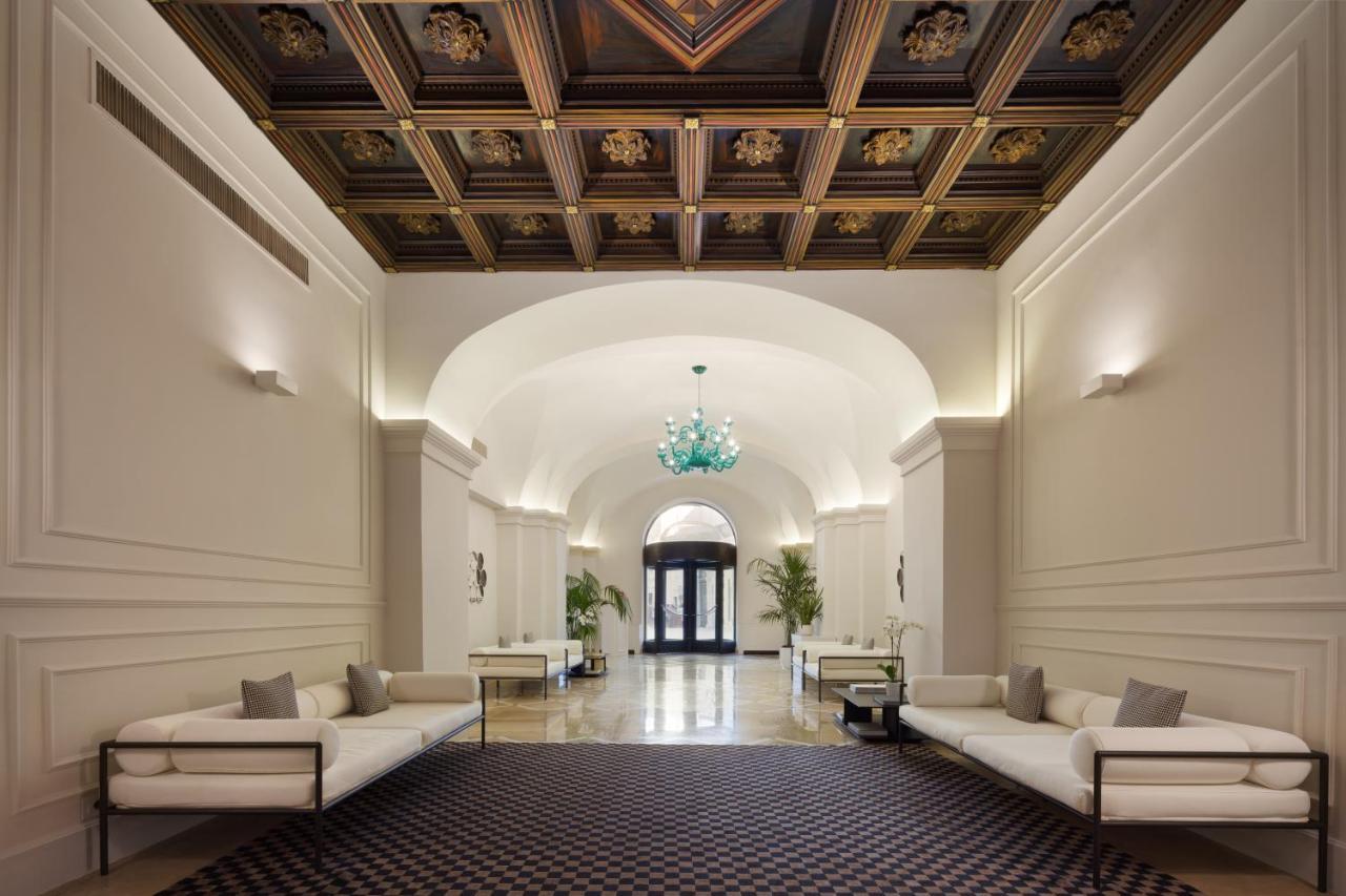 Patria Palace - The Leading Of The World