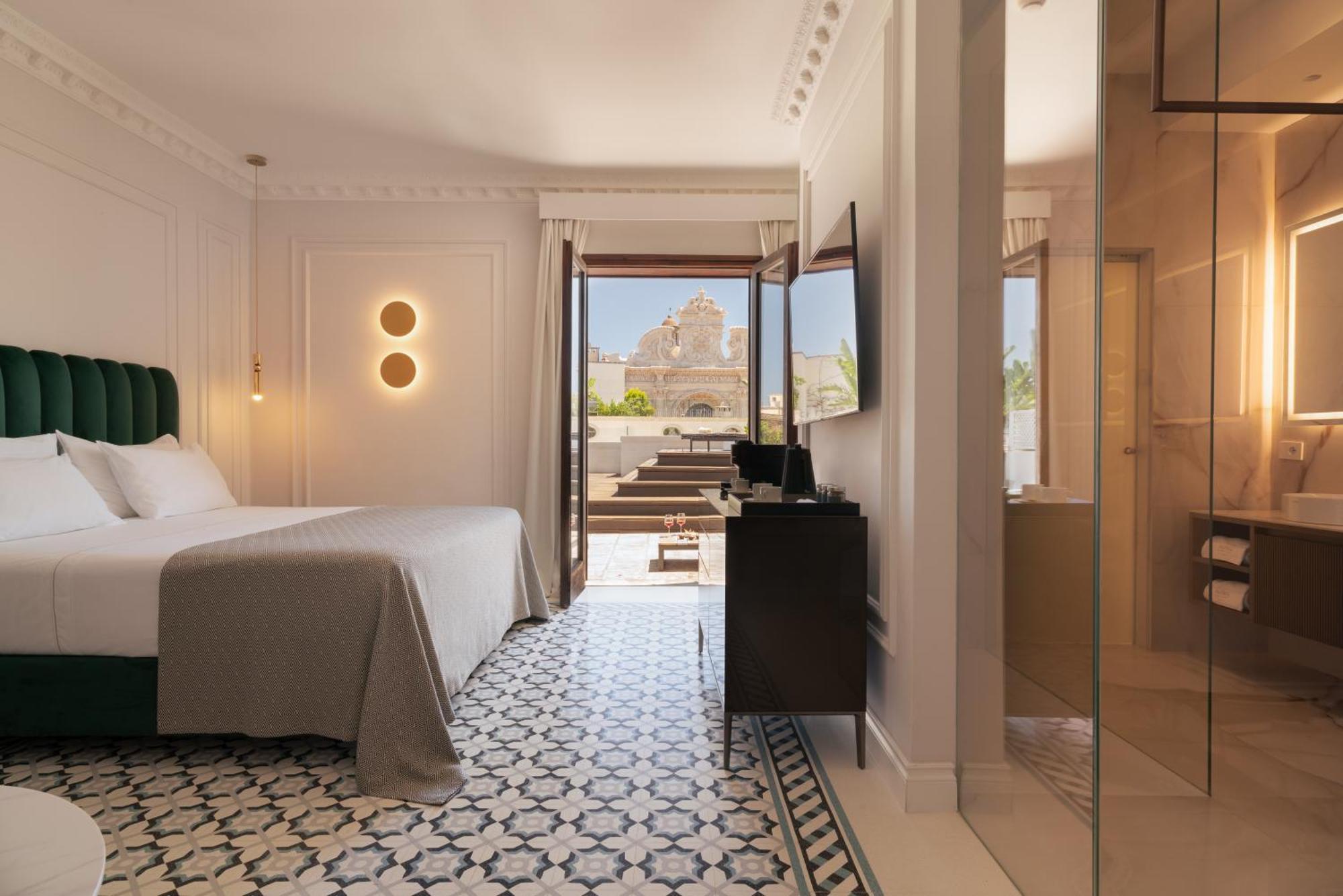 Patria Palace